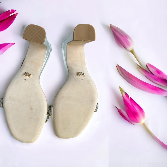 Badgley Mischka Harriet Heeled Sandal - Picture 7 of 17